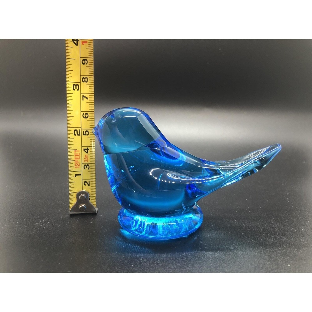 Titan Art Glass Happy‎ Little Bluebird Figurine Signed W Ward 1991 - Picture 7 of 8